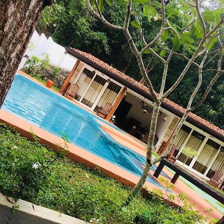 Villa Kandy Esterno foto