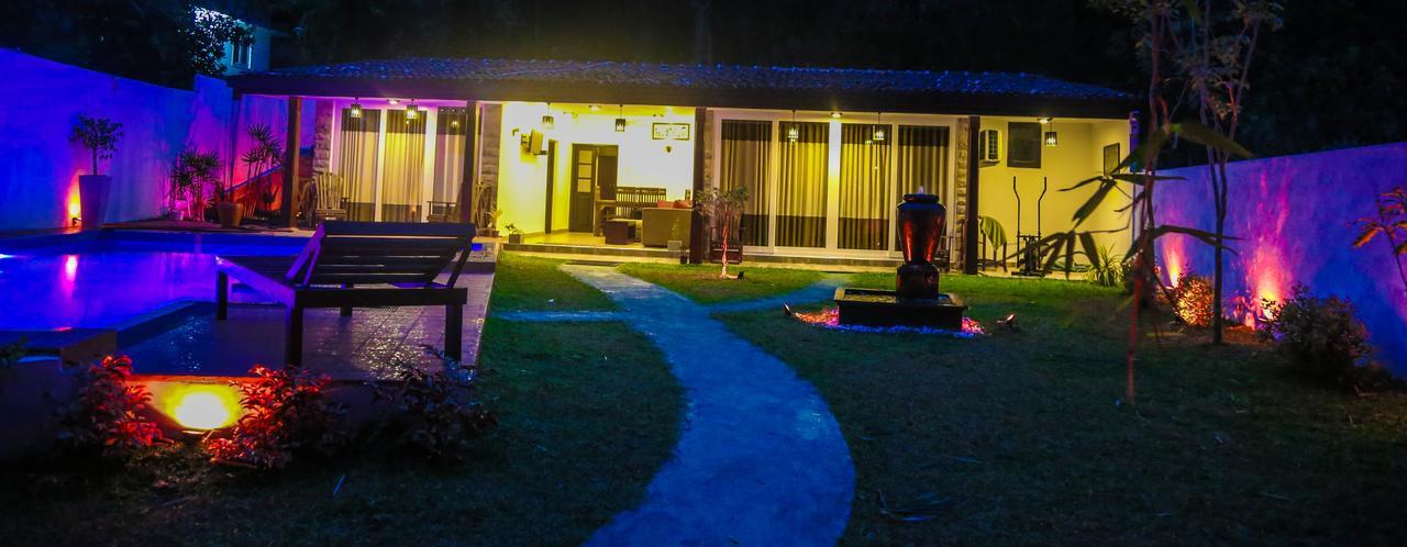 Villa Kandy Esterno foto
